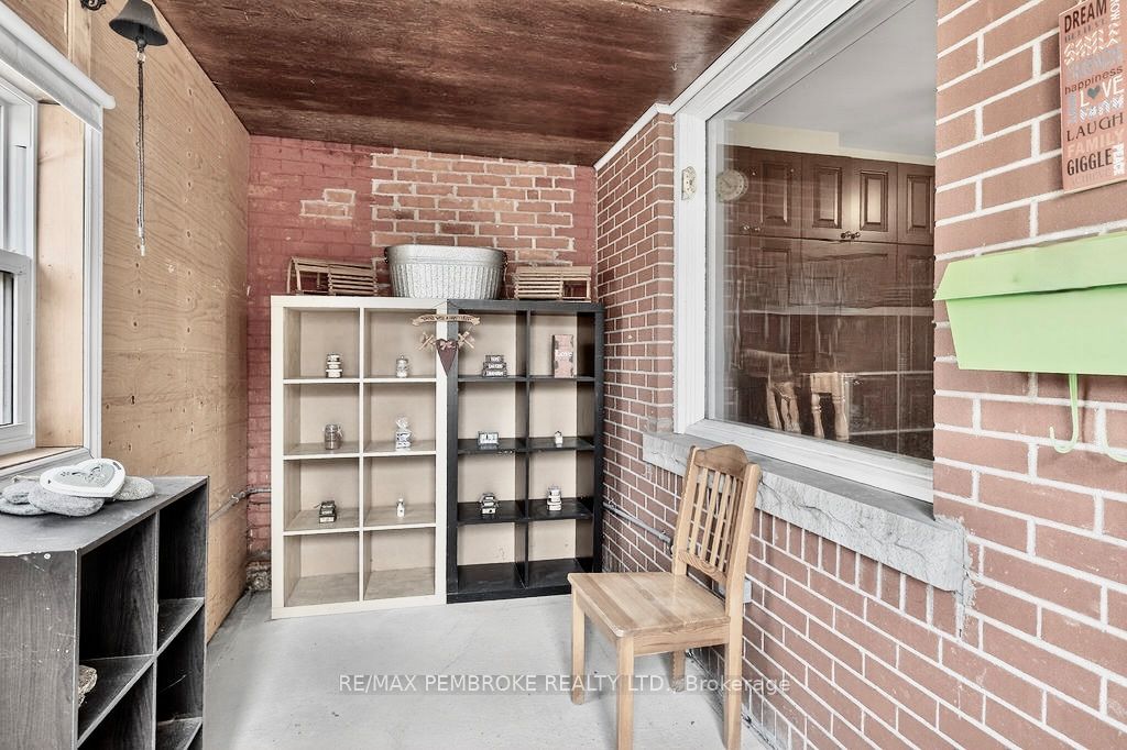 Additional image 6 of 402 Christie Street, Pembroke, ON, K8A 4R9