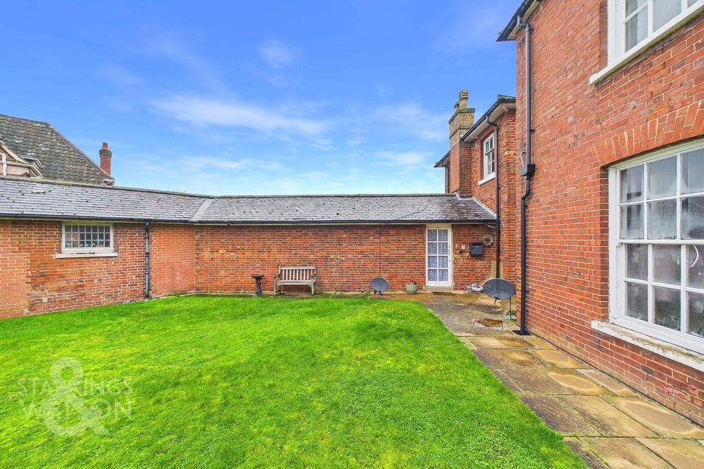 Additional image 14 of 2 bed flat for saleIpswich Road, Pulham Market, Diss IP21