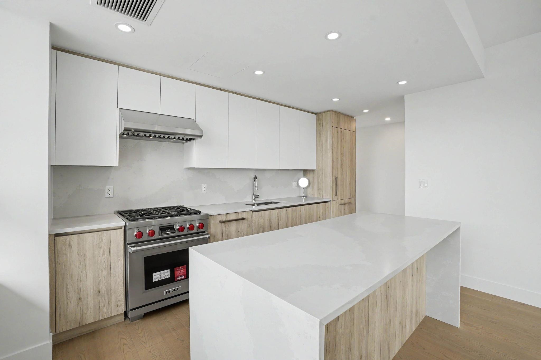 Additional image 3 of 414-423 6th Street, West Vancouver, BC, V7T 0A1