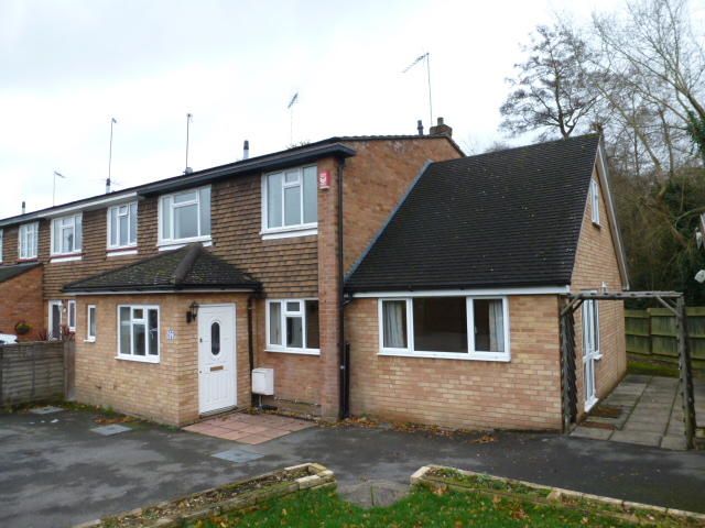 4 bed detached house to rentKing Edwards Road, Ascot SL5