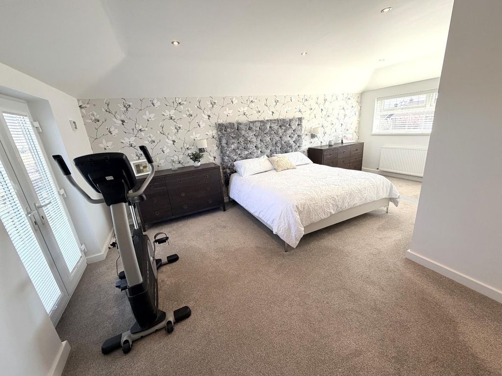 Additional image 27 of 5 bed detached house for saleParklands Way, West Park, Hartlepool TS26