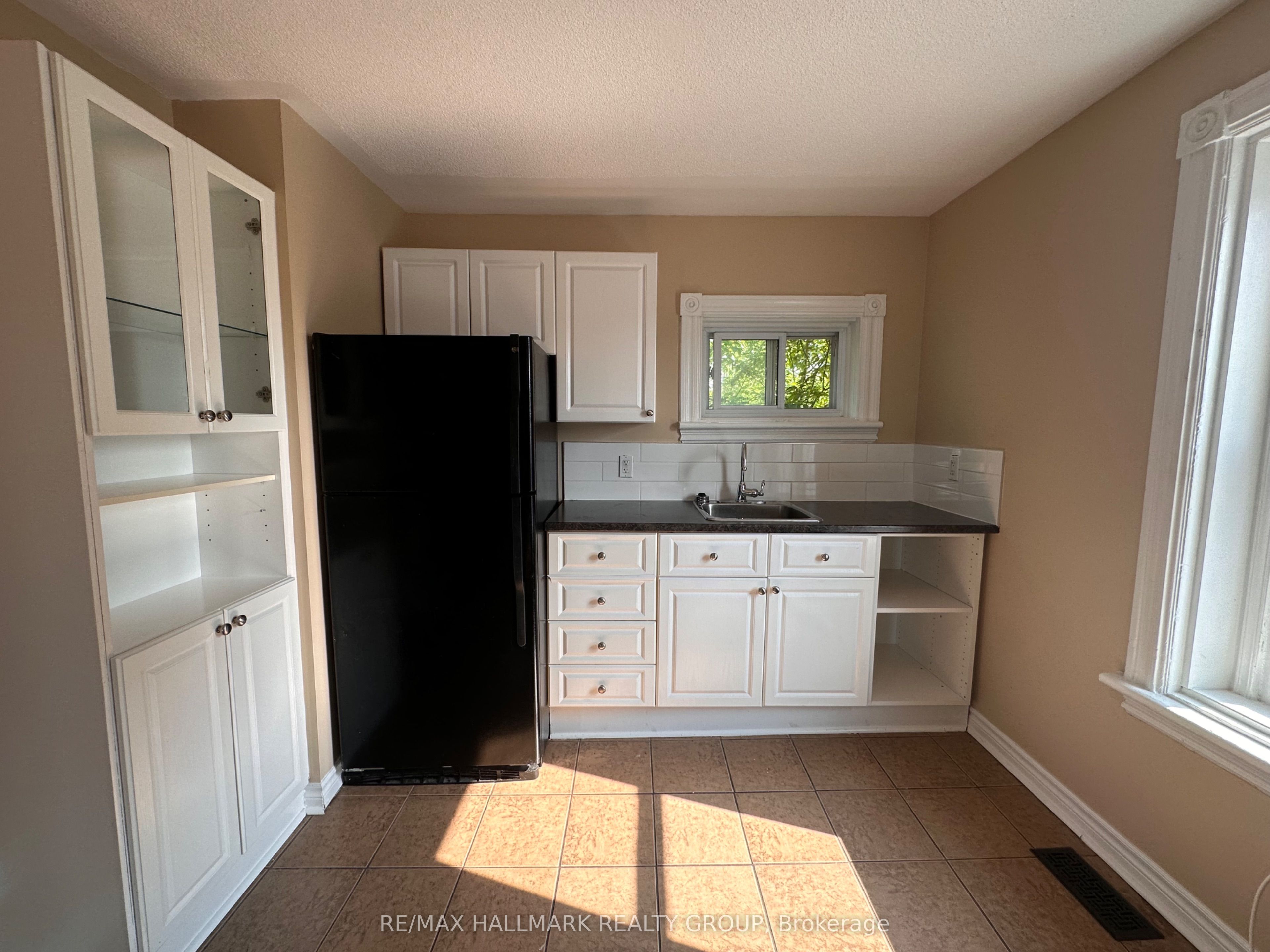 Additional image 6 of 3-1308 Shillington Avenue, Ottawa, ON, K1Z 8A5