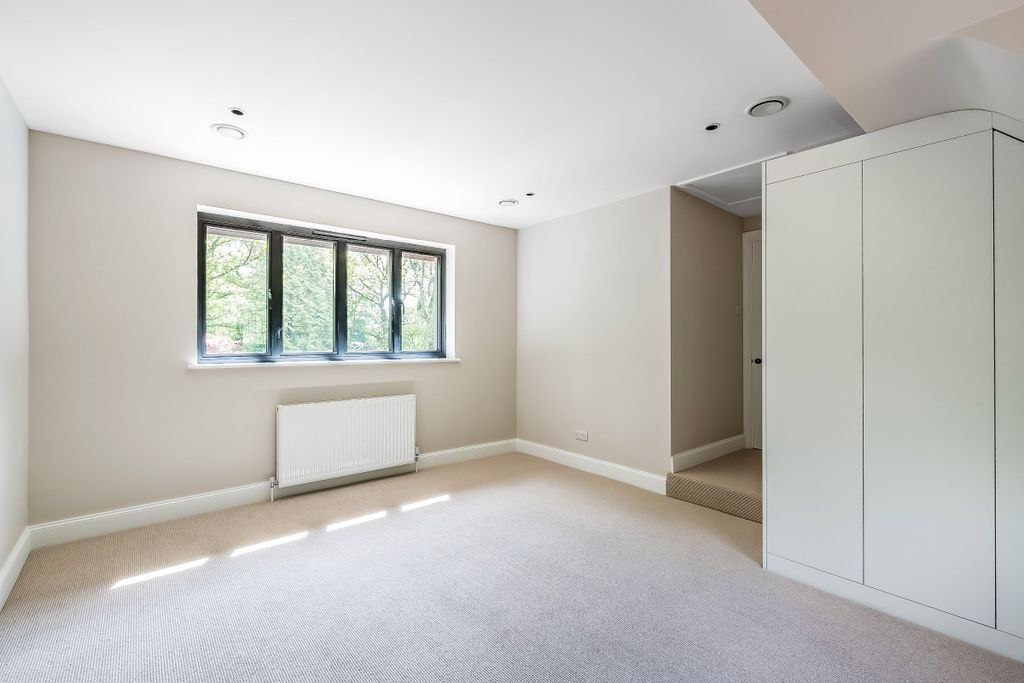 Additional image 25 of 4 bed detached house to rentShovelstrode Lodge, Shovelstrode Lane, East Grinstead RH19