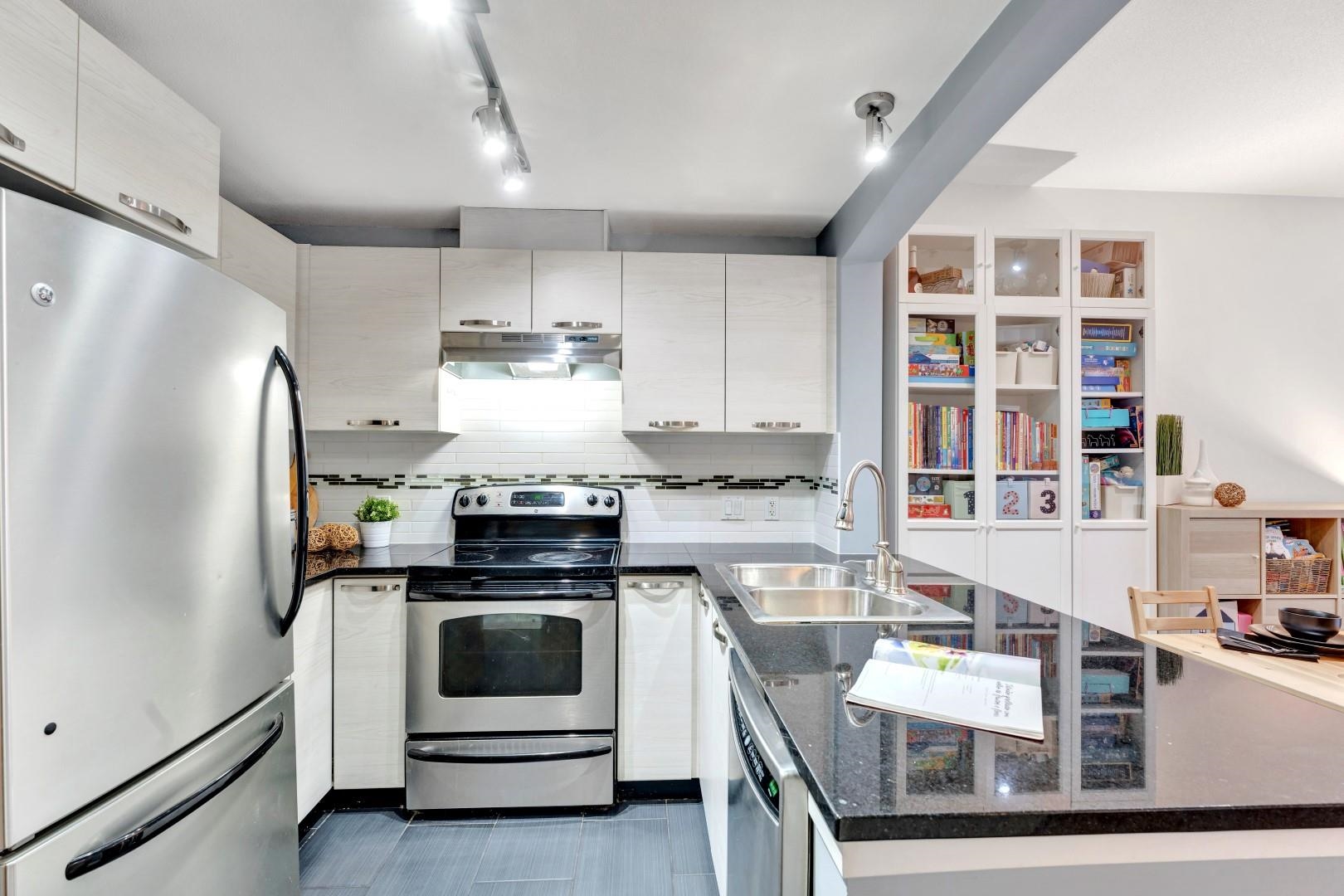 Additional image 5 of 308-7478 Byrnepark Walk, Burnaby, BC, V3N 0B5