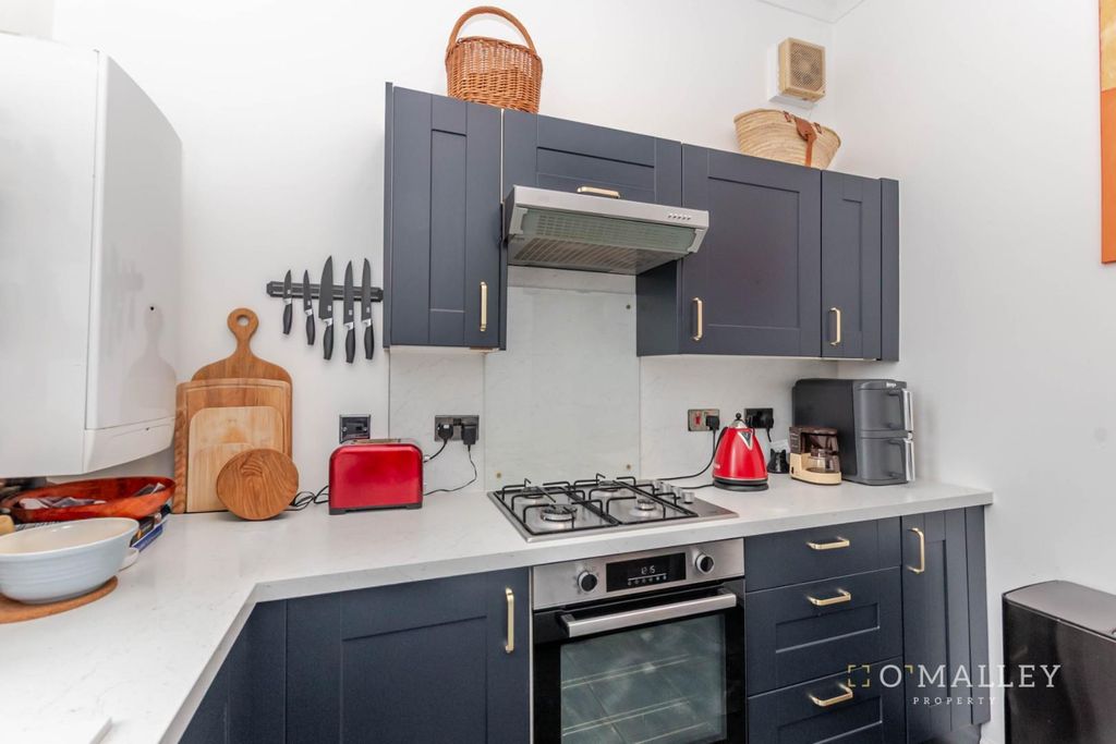 Additional image 5 of 1 bed flat for salePrimrose Street, Alloa FK10