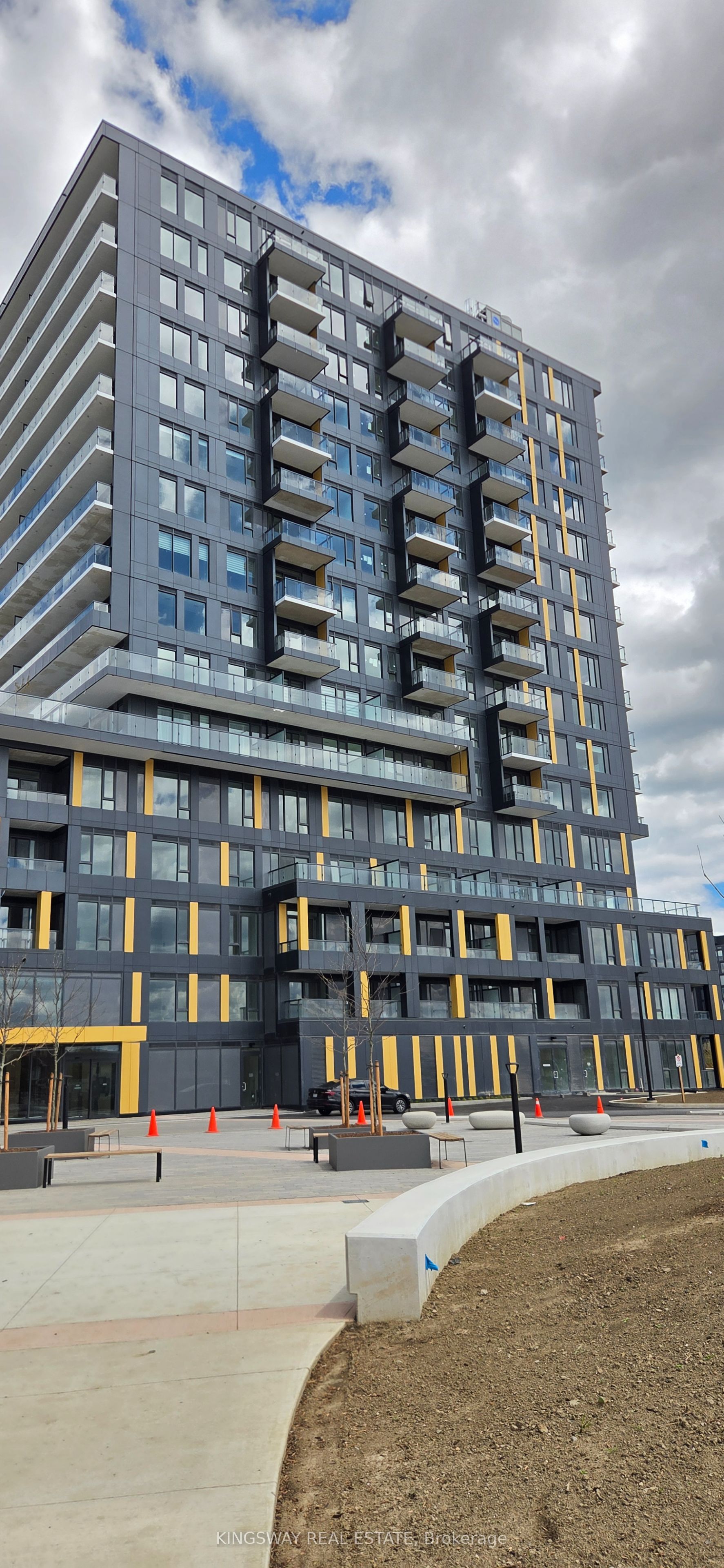 411-4878 Powers Common, Burlington, ON, L7M 2B4