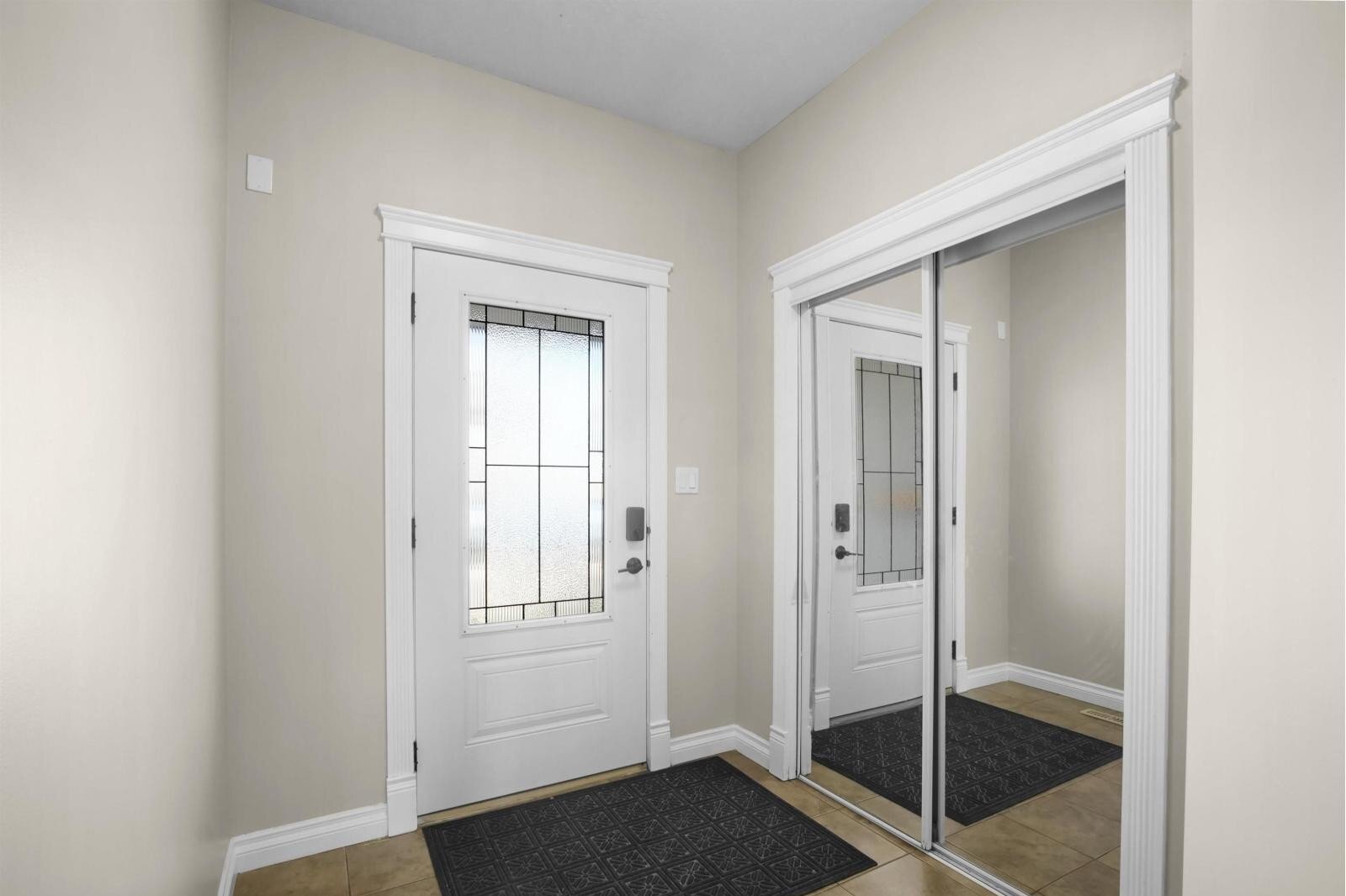 Additional image 8 of 2511 29 Street NW, Edmonton, AB, T6T0G8