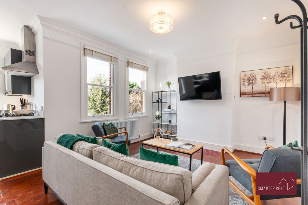 Additional image 7 of 3 bed flat to rentBurlington Avenue, Kew TW9