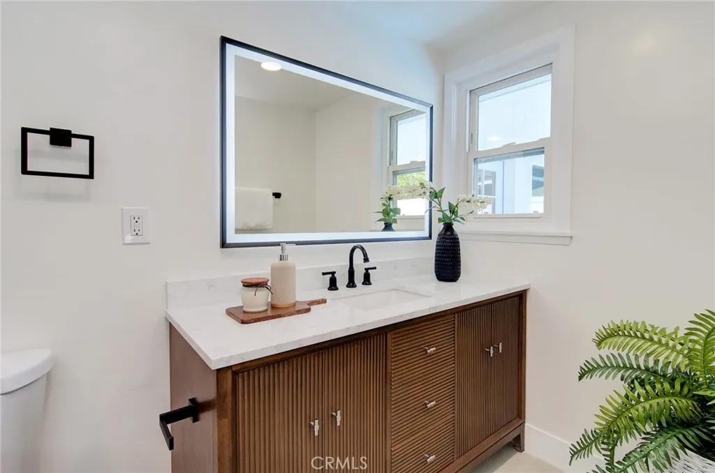 Additional image 26 of 2543 E Locust Ave, Orange, CA 92867