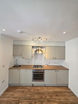 Regents Park Road, Southampton SO15