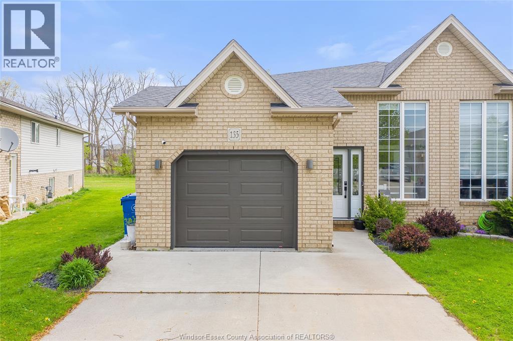 135 Sturgeon Meadows, Leamington, ON, N8H5L1
