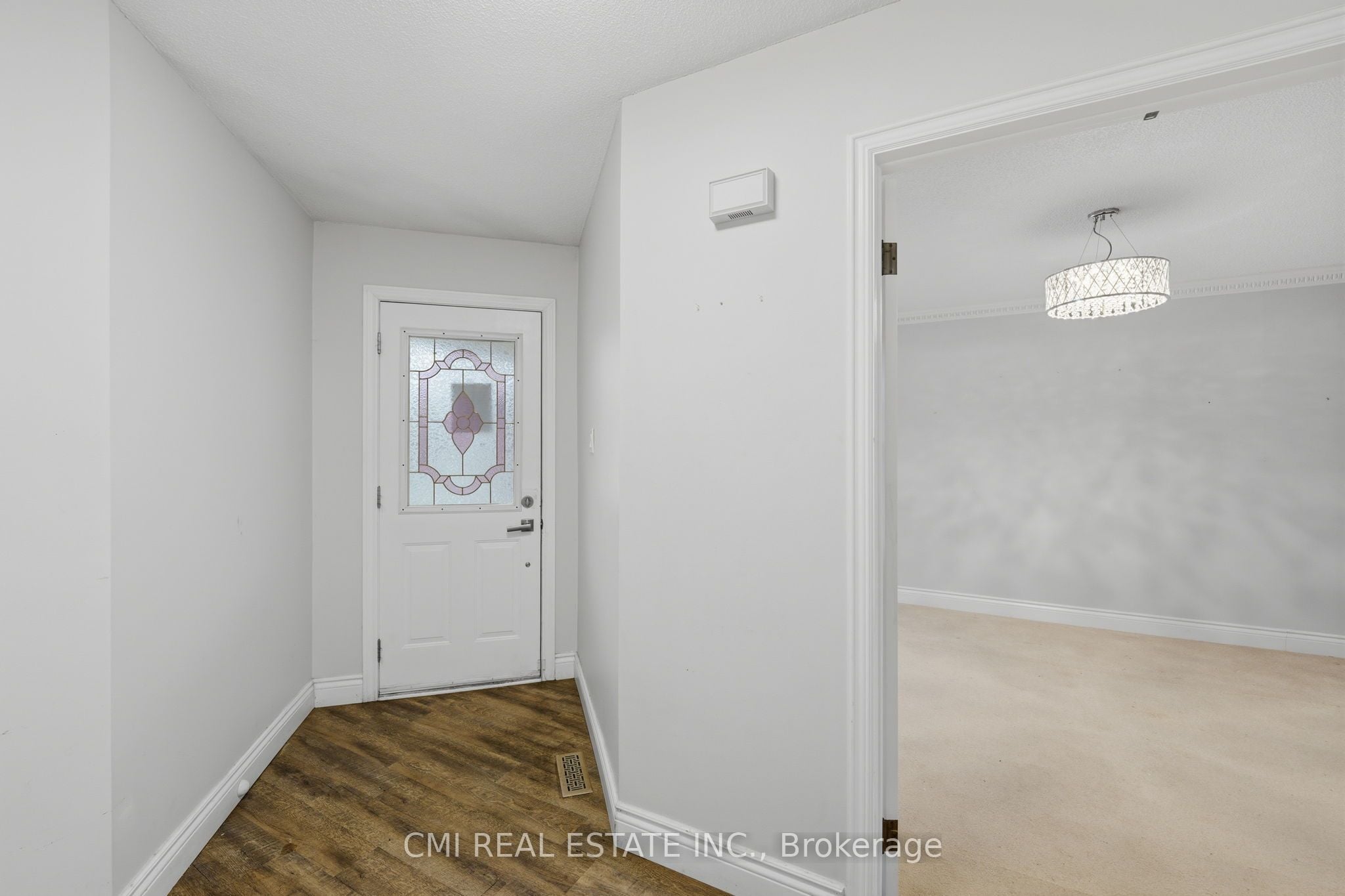 560 Steeple Hill, Pickering, ON, L1V 5Z3 photo 5