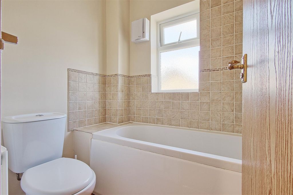 Additional image 5 of 1 bed end terrace house to rentThe Sycamores, Milton, Cambridge CB24