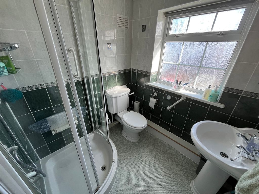 Additional image 9 of 3 bed semi-detached house for saleWindsor Crescent, Frome, Somerset BA11