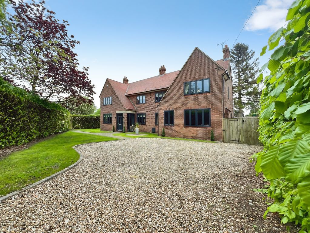 4 bed detached house for saleWhinfell Road, Darras Hall NE20