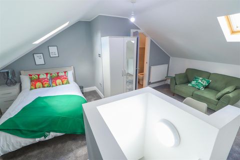 Northumberland Road, City Centre, Coventry CV1, Room to rent