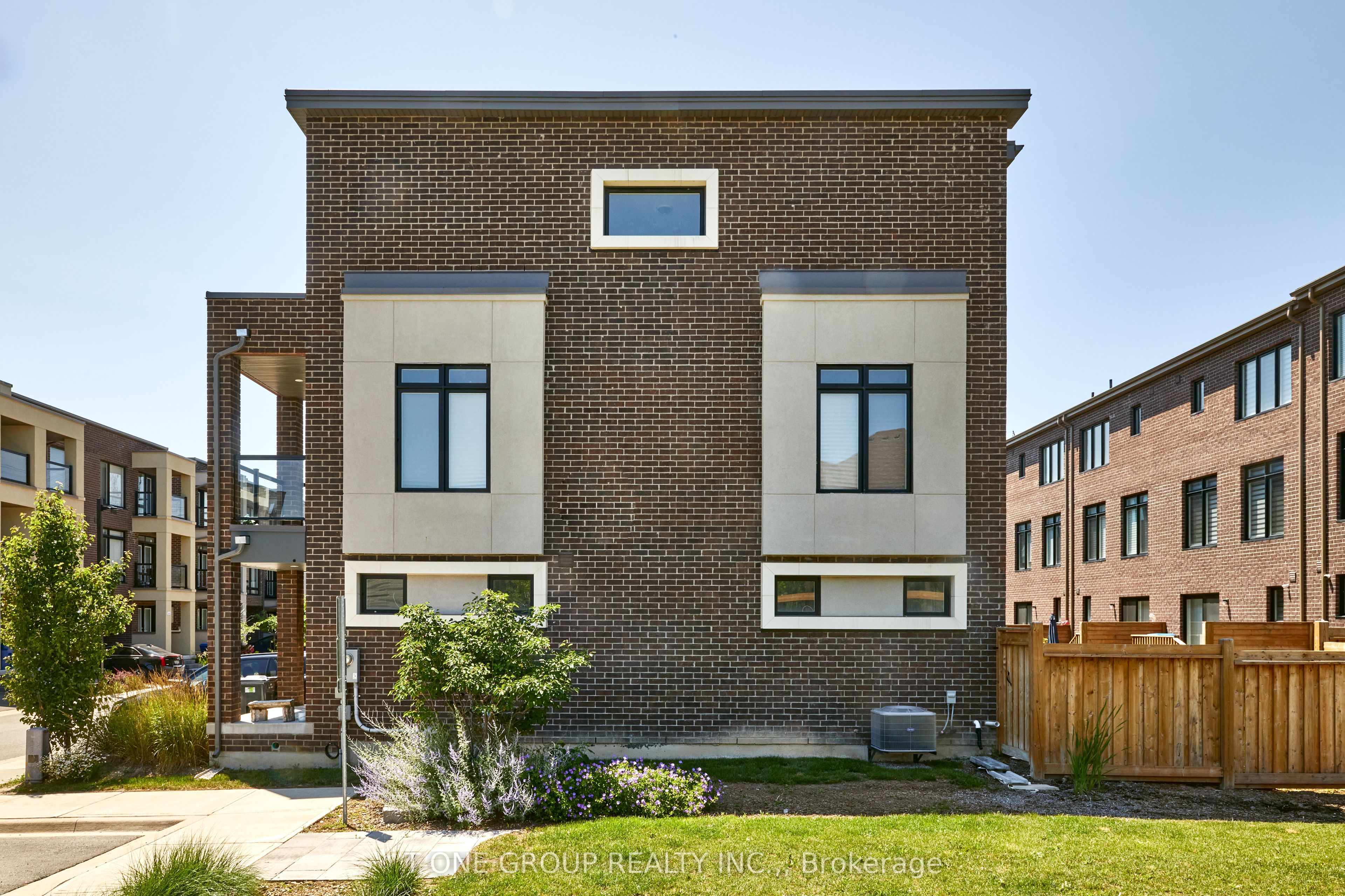 Additional image 2 of 133 Moneypenny Place N, Vaughan, ON, L4J 0L1