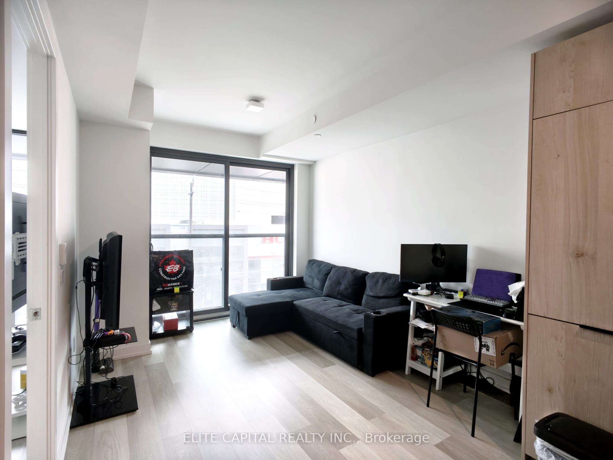 219-28 Eastern Avenue, Toronto, ON, M5A 1H5 photo 2