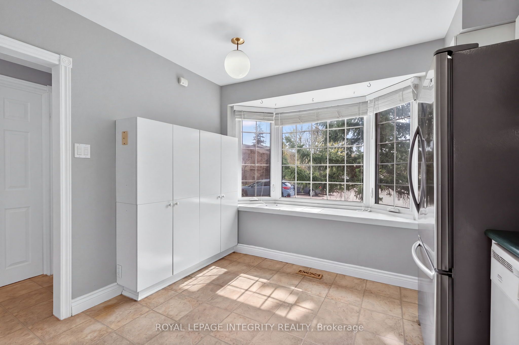 Additional image 5 of 183 Monterey Drive, Ottawa, ON, K2H 7A9