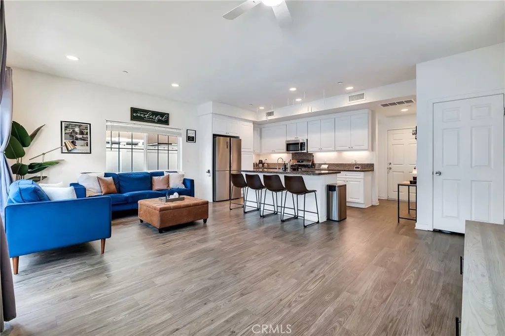 Additional image 3 of 13412 N Manzanillo Ln, Sylmar, CA 91342