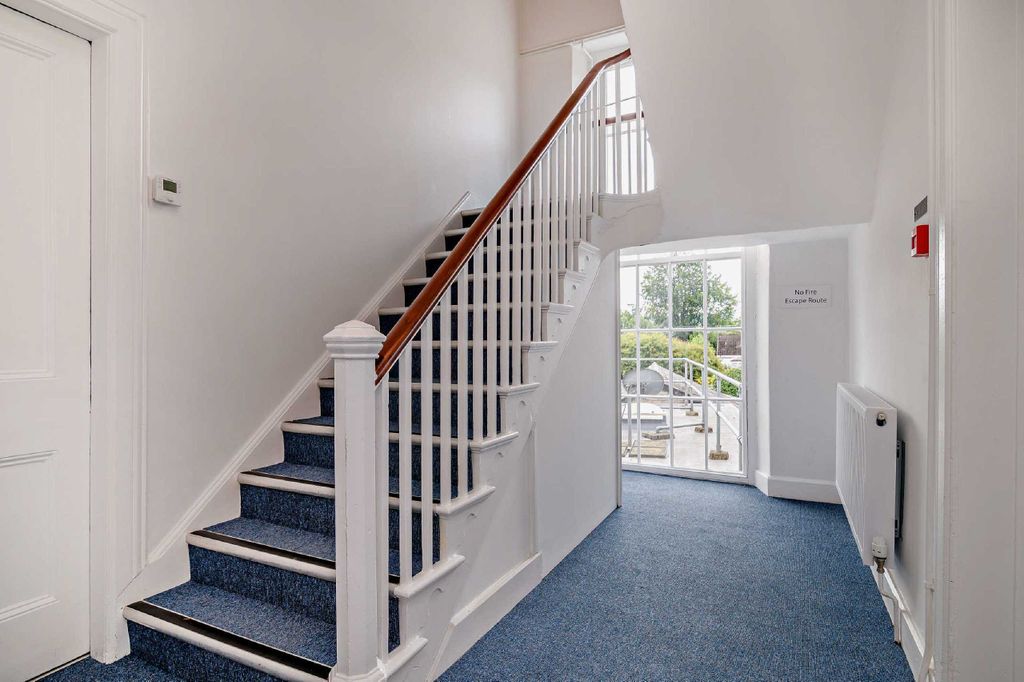 Additional image 14 of 3 bed flat to rentMaryport Street, Usk NP15