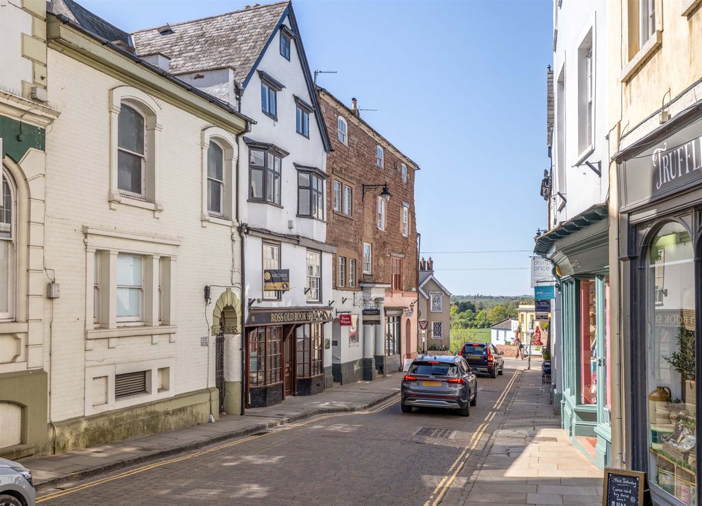 Additional image 24 of 3 bed flat for saleHigh Street, Ross-On-Wye, Herefordshire HR9