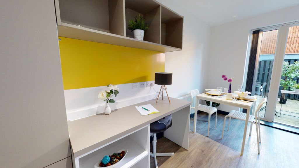 Studio to rentDumfries Street, Luton LU1 photo 3