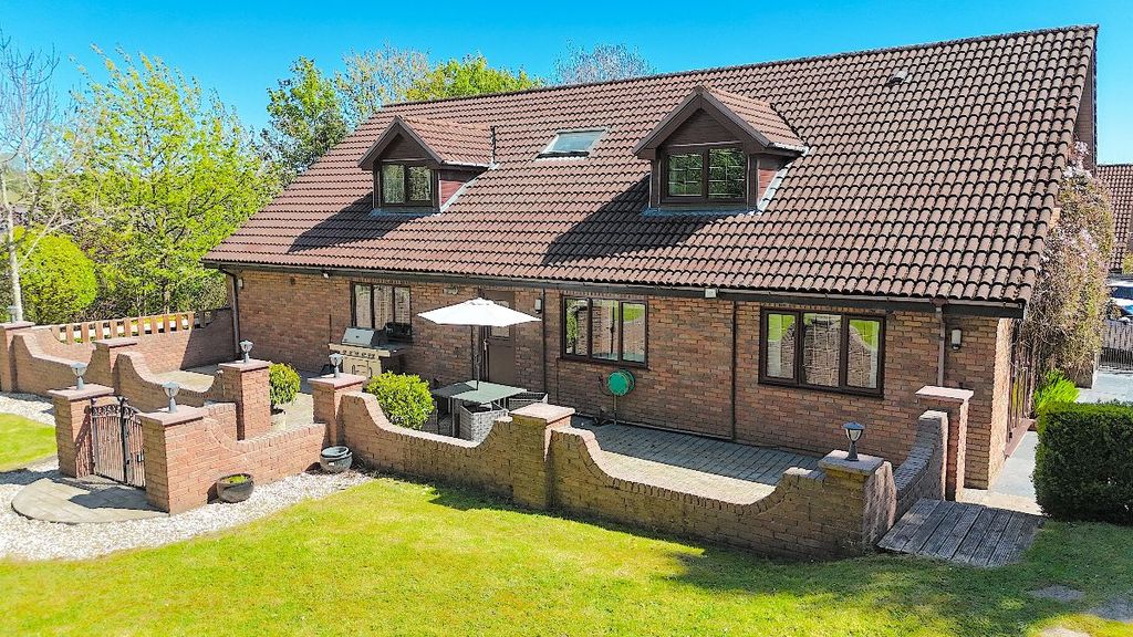 Additional image 23 of 4 bed bungalow for saleRose Farm Bungalows, Merthyr Road, Tredegar NP22