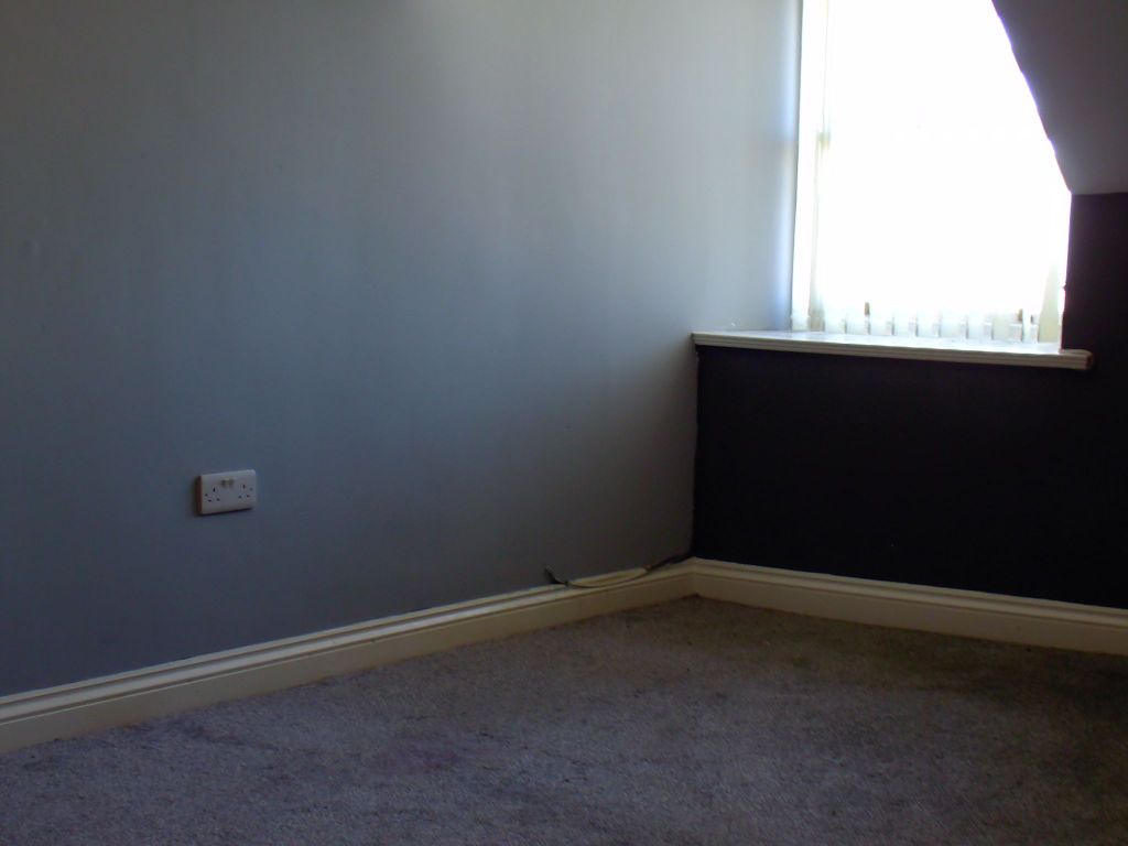 Additional image 9 of 3 bed flat to rentMarket Street, Holyhead LL65