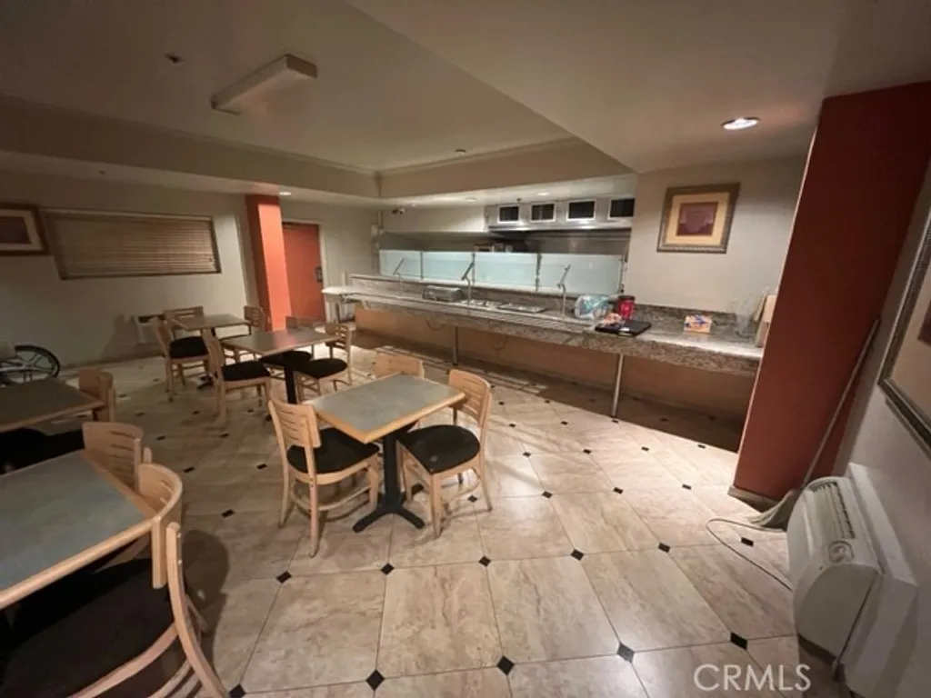 3240 Mather Field Road, Rancho Cordova, CA 95670