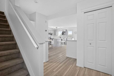 Additional image 8 of 8050 Cougar Ridge Avenue SW, Calgary, AB, T3H 5S5