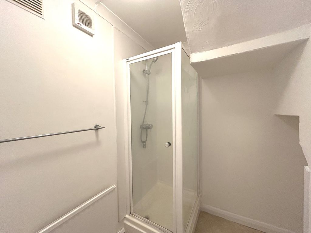 Additional image 8 of 5 bed flat to rentPreston Street, Brighton BN1