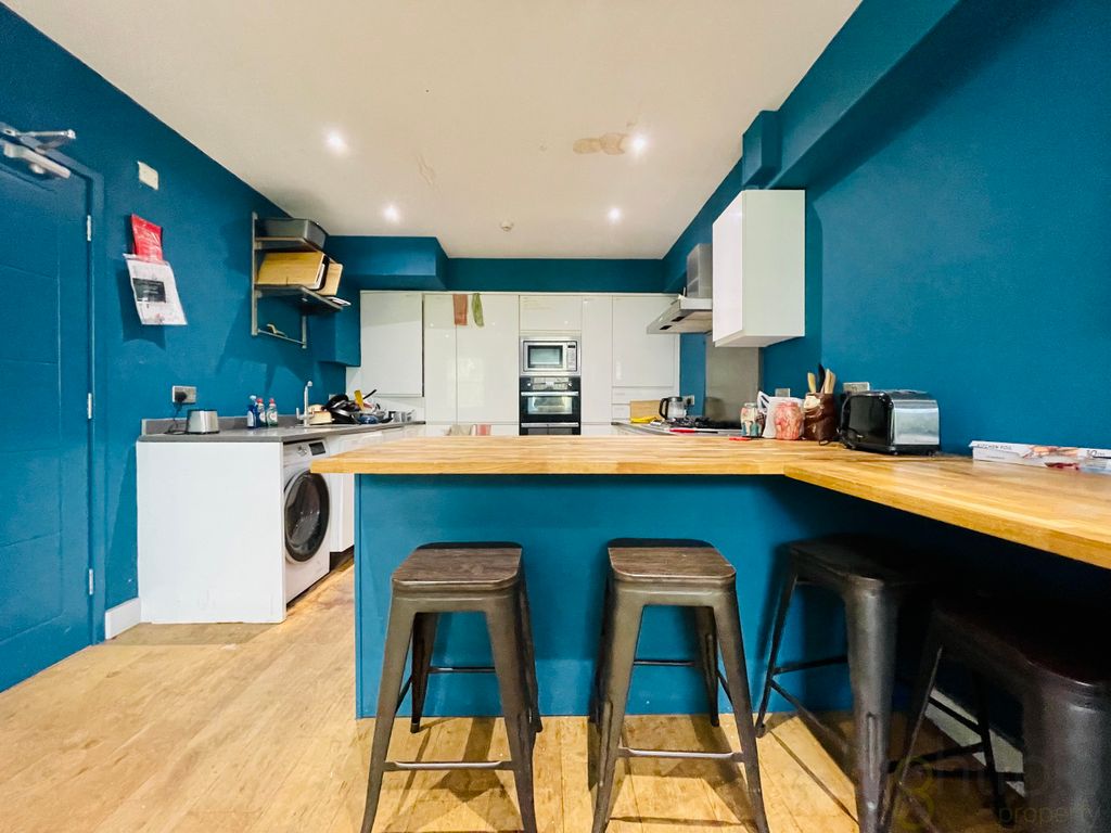 Additional image 17 of Room to rentLansdowne Place, Hove BN3