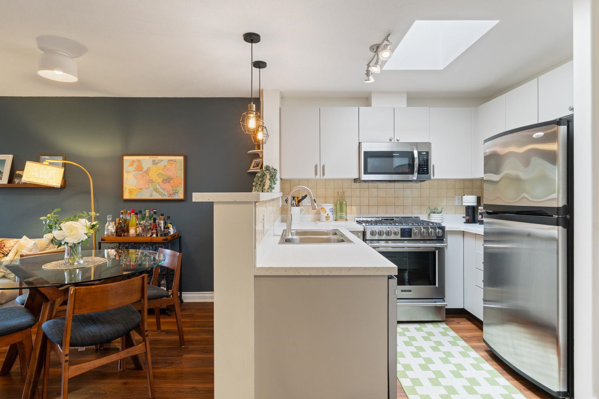 Additional image 4 of 404-2741 Hastings Street E, Vancouver, BC, V5K 1Z8