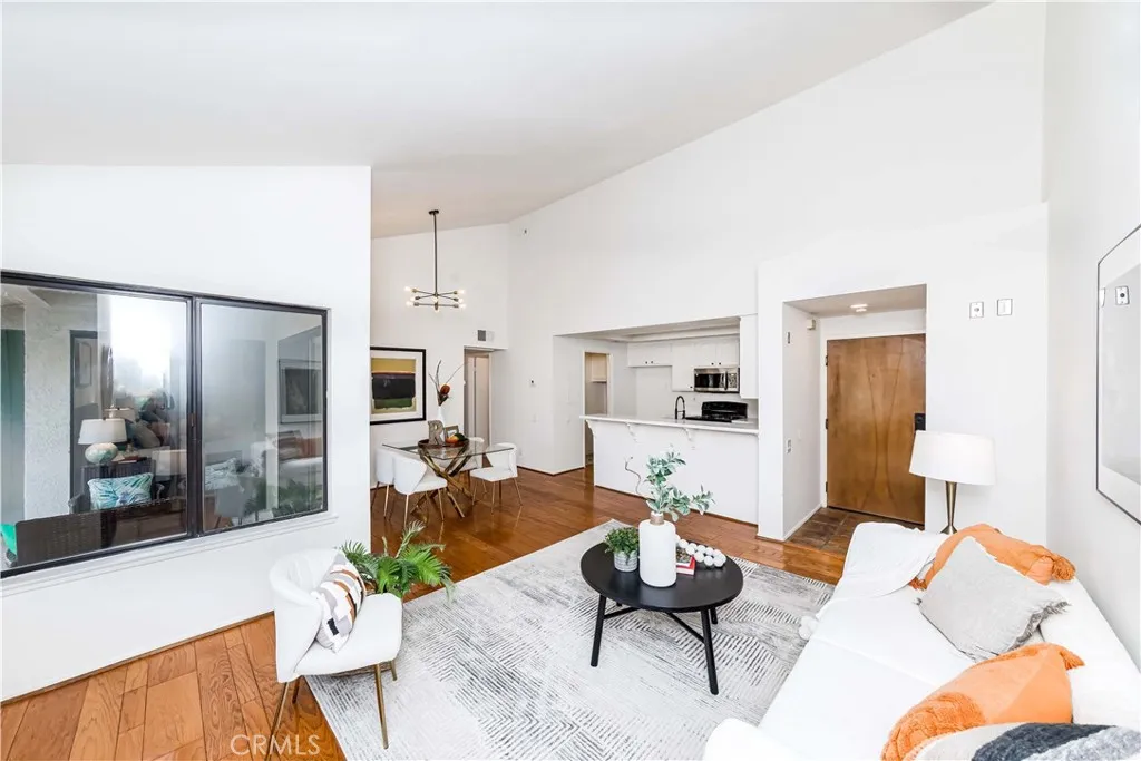 Additional image 5 of 2301 Apricot Dr, Irvine, CA 92618