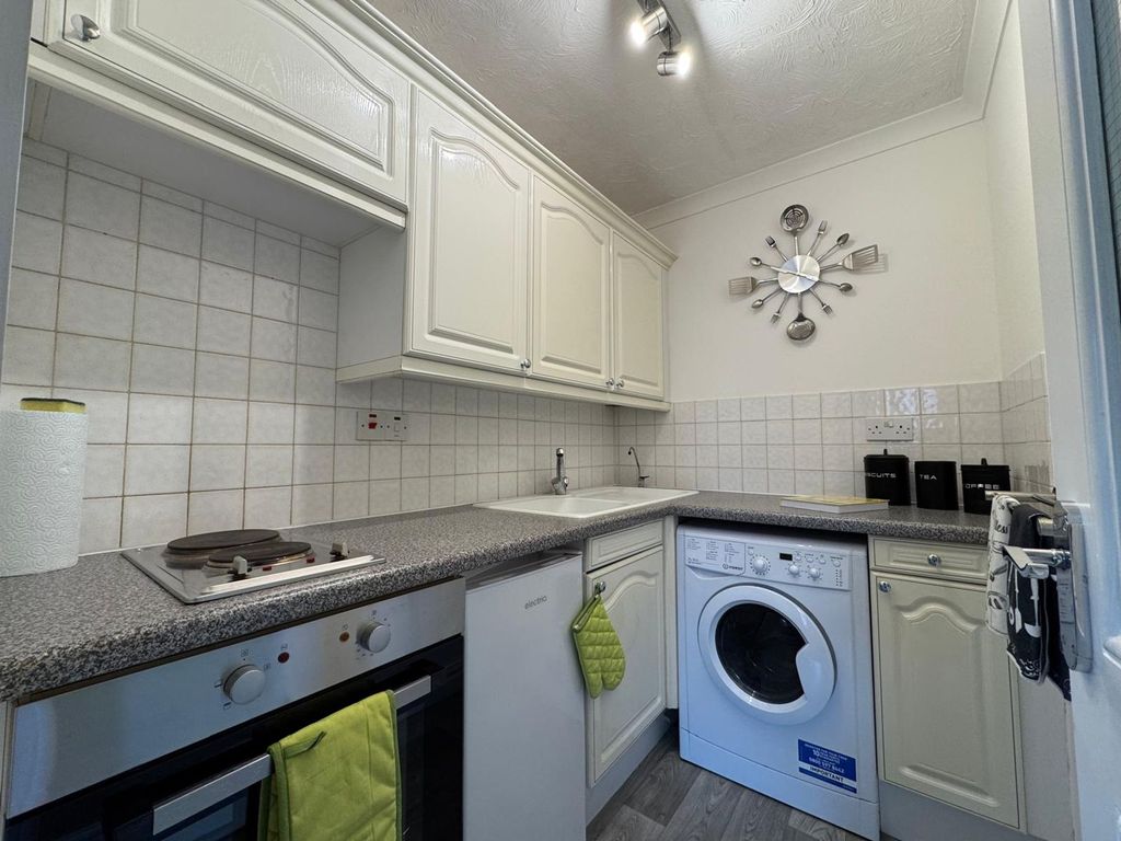 Additional image 5 of Studio to rentMariners Court, Lower Street, Plymouth PL4