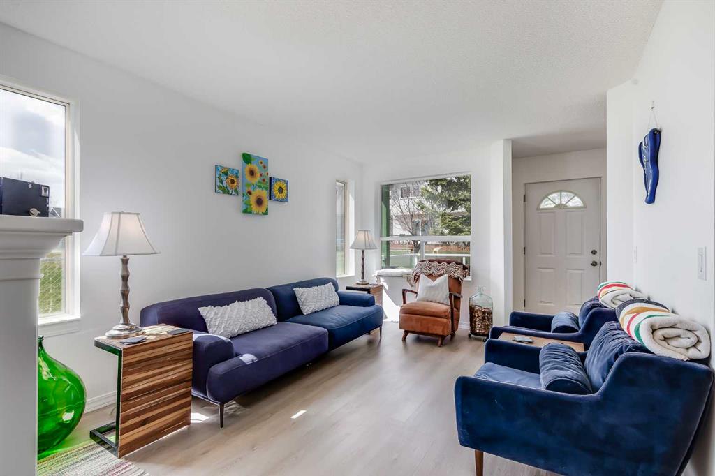 Additional image 5 of 33 Sandpiper Lane NW, Calgary, AB, T3K 4L7