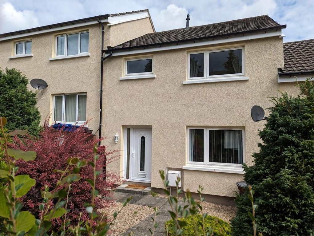 3 bed terraced house to rentAvon Grove, Penicuik EH26