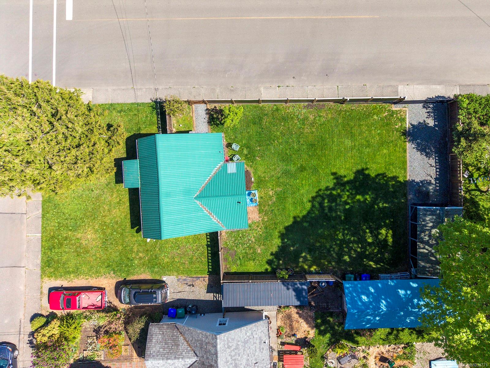 Additional image 4 of 608 11th Street, Courtenay, BC, V9N 1T1