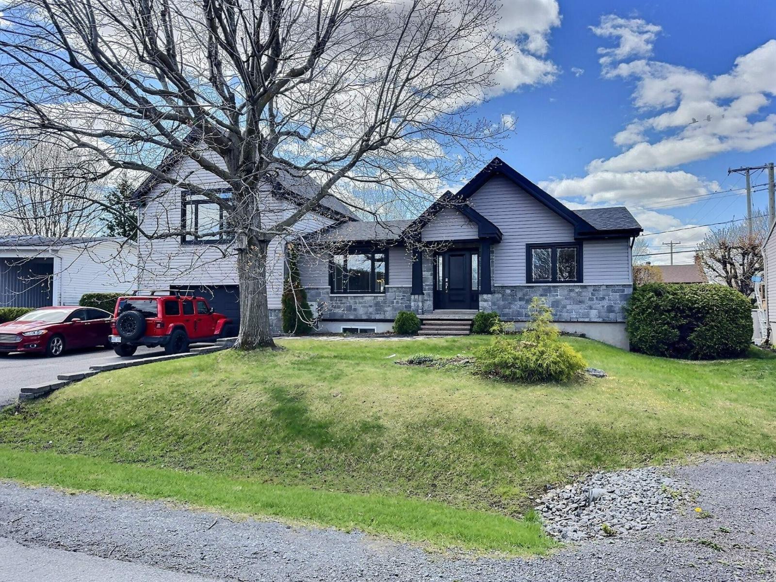 324 Rue Duhamel