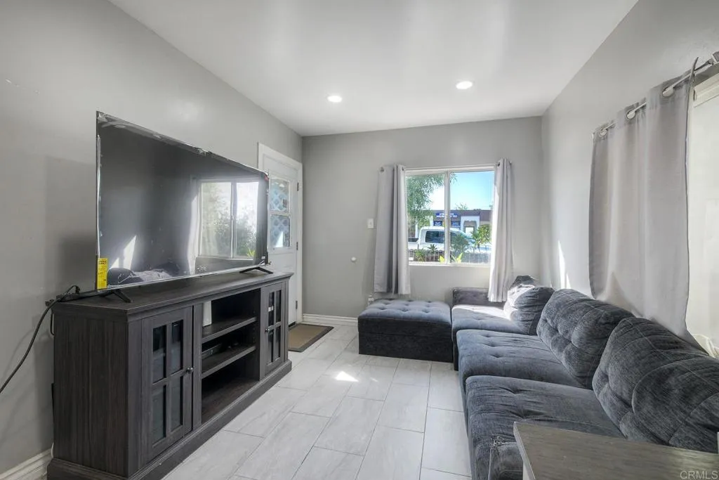 Additional image 42 of 412 W 9th Avenue, Escondido, CA 92025