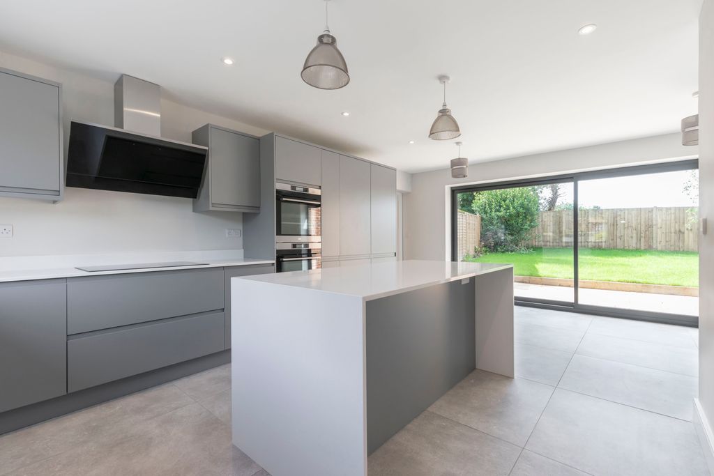 Additional image 3 of 4 bed detached house to rentBlacksmith Lane, Cheltenham GL52