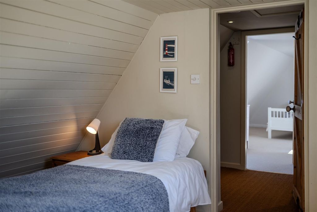 Additional image 24 of 5 bed property for sale2 St. Ellas Wynd, Eyemouth TD14
