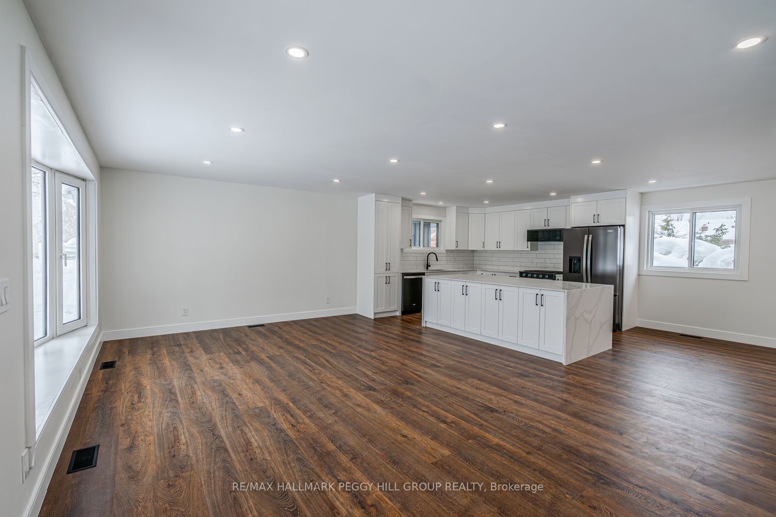 Additional image 4 of 386 Peter Street N, Orillia, ON, L3V 5A7