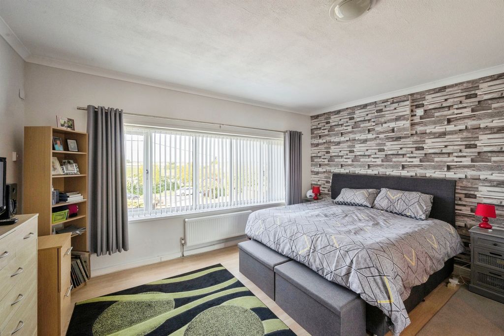 Additional image 8 of 4 bed detached house for saleStather Road, Burton-Upon-Stather, Scunthorpe DN15