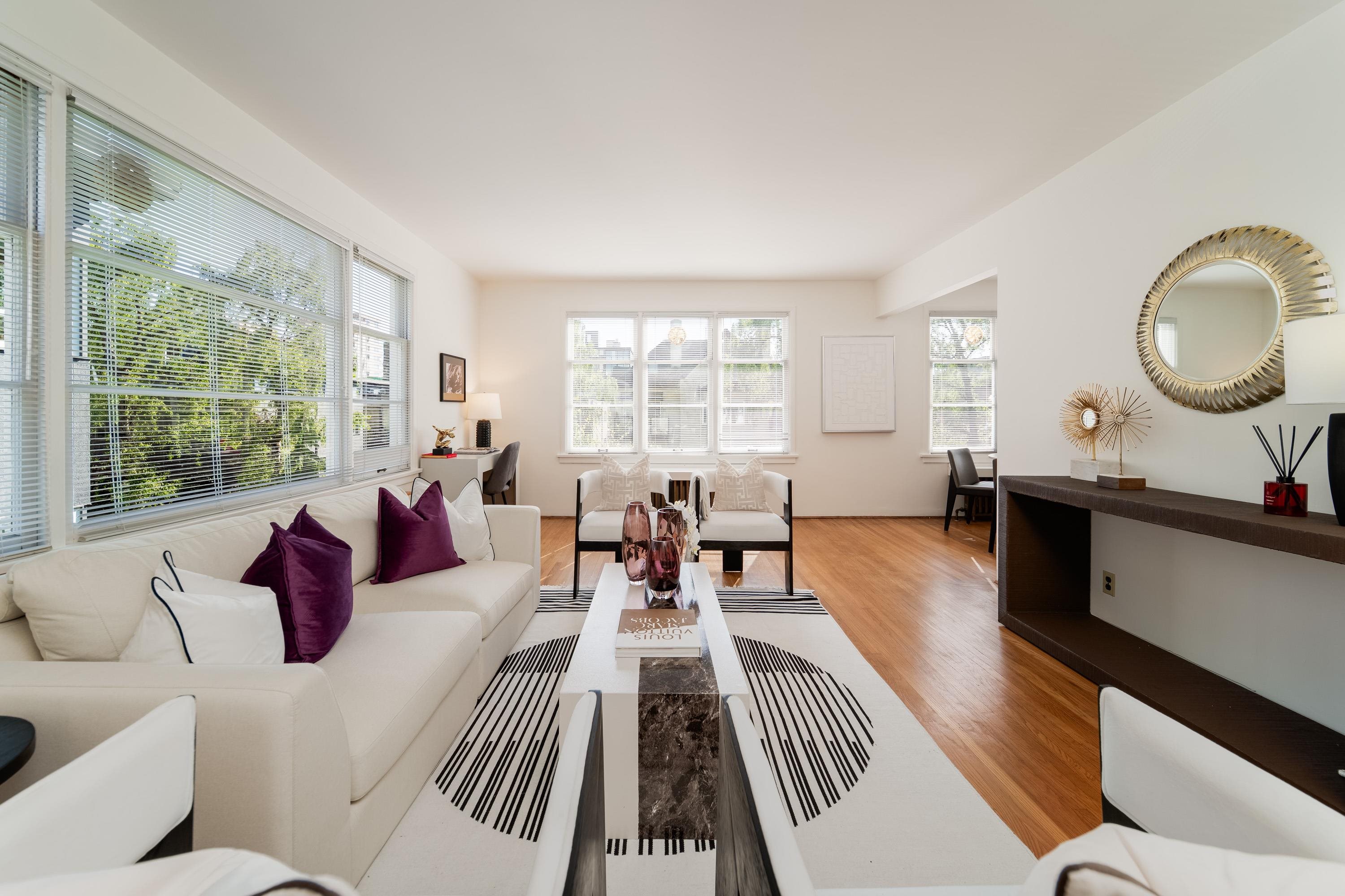 Additional image 2 of 307-1565 Burnaby Street, Vancouver, BC, V6G 1X1