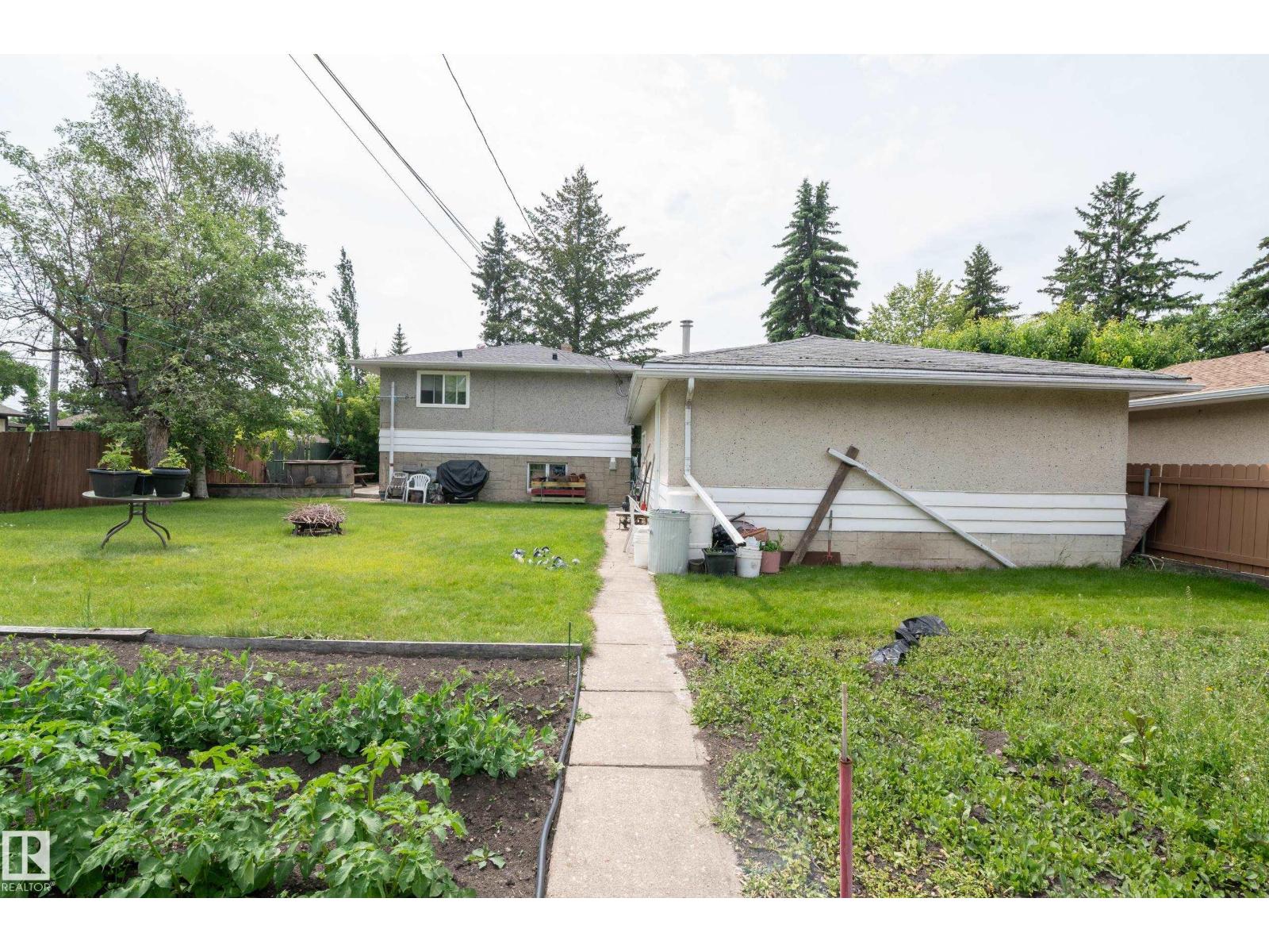 Additional image 6 of 8316 73 Avenue NW, Edmonton, AB, T6C0E2