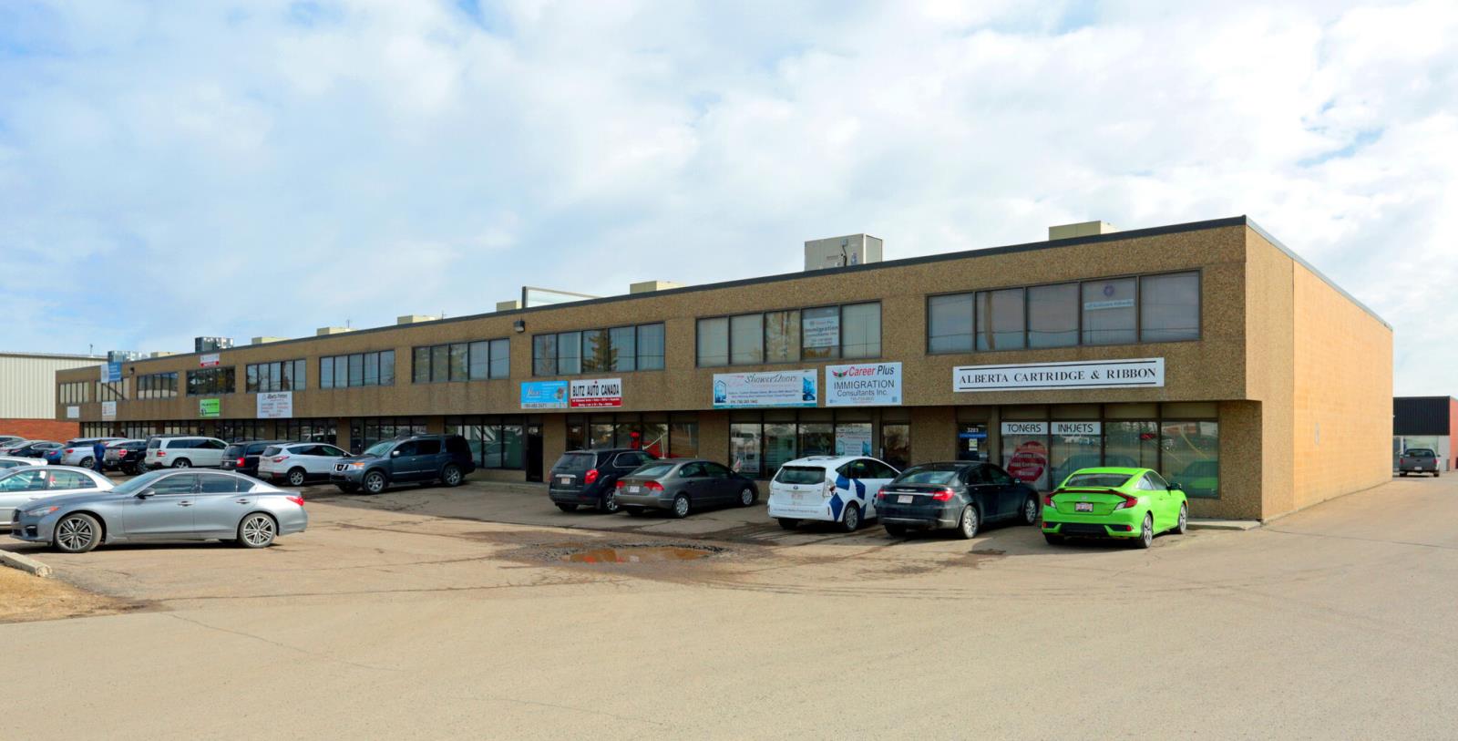 3219A,-3203 97 Street, Edmonton, AB, T6N1B7