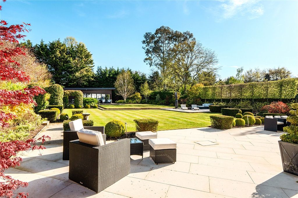 Additional image 13 of 6 bed detached house for salePriory Drive, Stanmore HA7