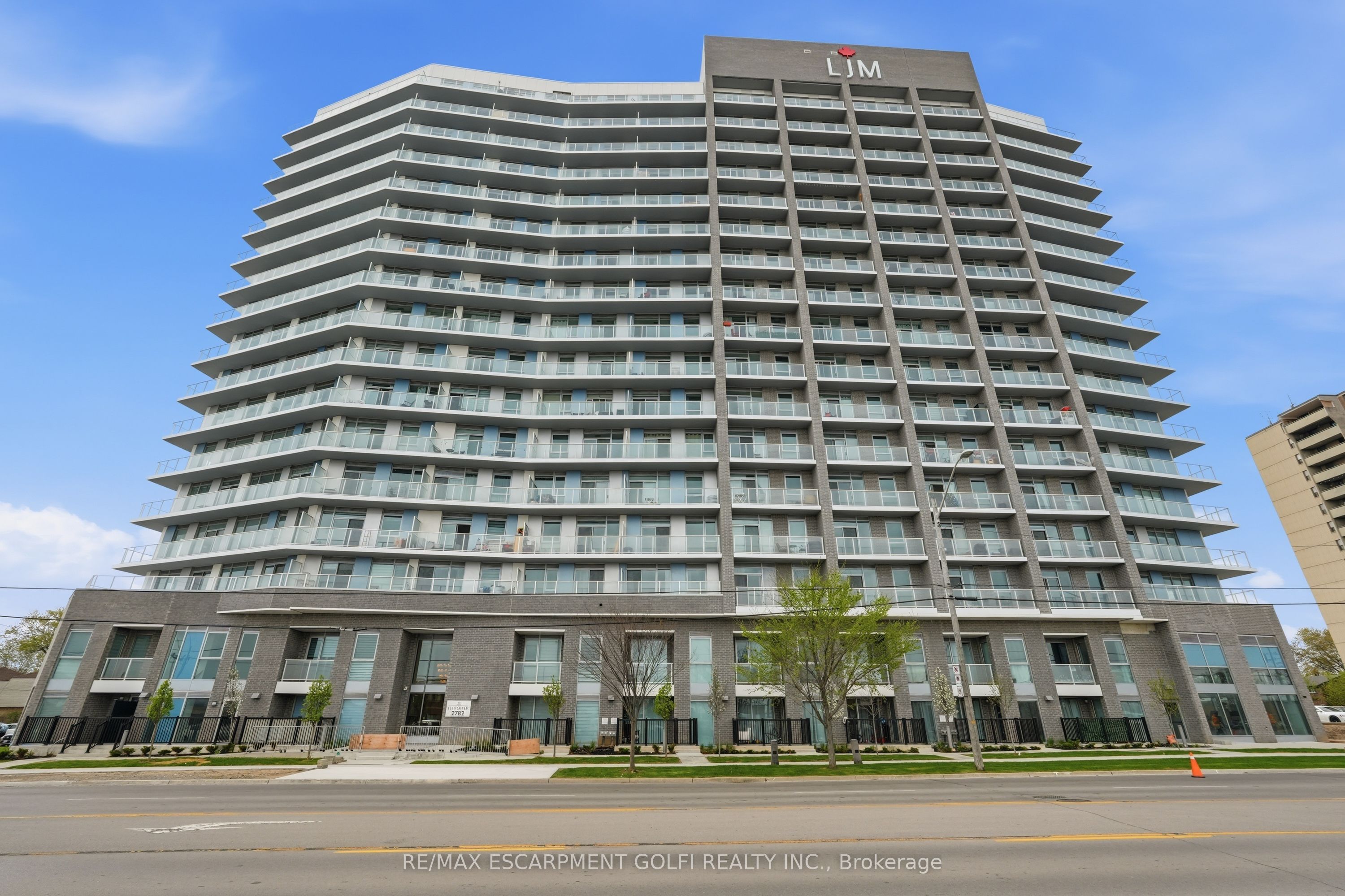 513-2782 Barton Street E, Hamilton, ON, L8E 2J8